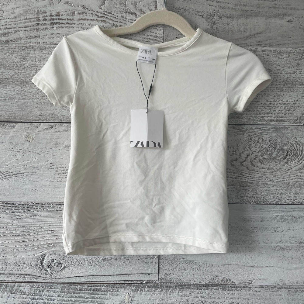 Zara butter soft stretchy kids t shirt, size kids 6/7, NWT
